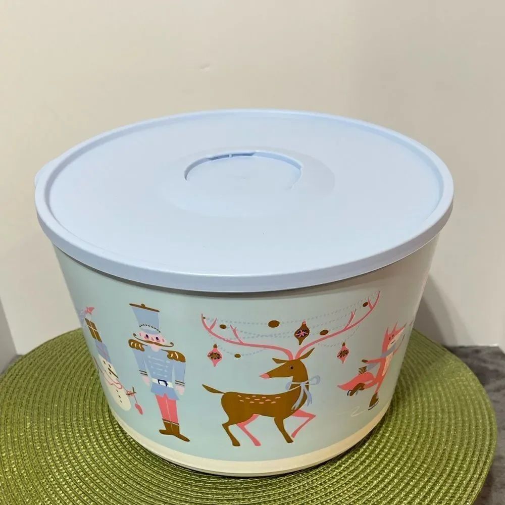 Tupperware Lumina Mega Bowl with Christmas Scene 6.6L NWT